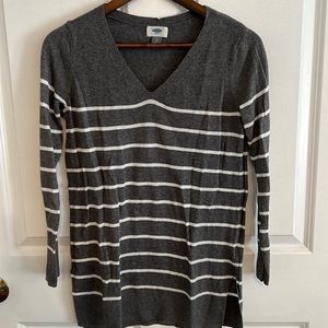 Old navy gray and white stripe sweater